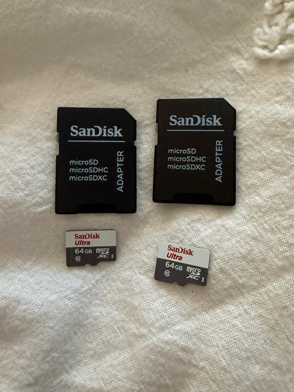 SanDisk microSD with Adapters- Black